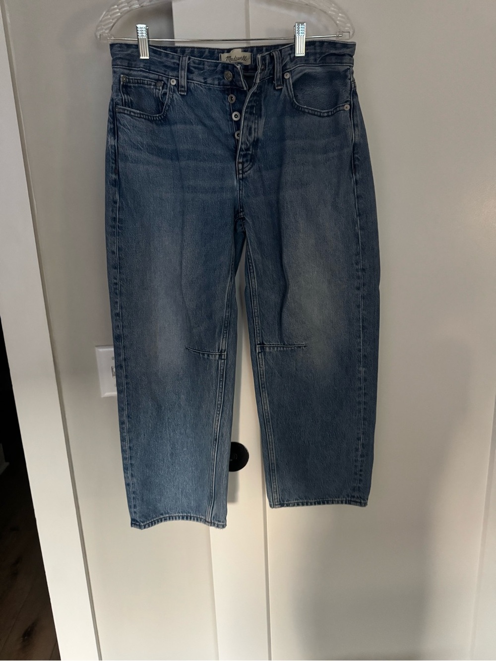 Madewell  women’s barrel Washed Blue Relaxed Jeans